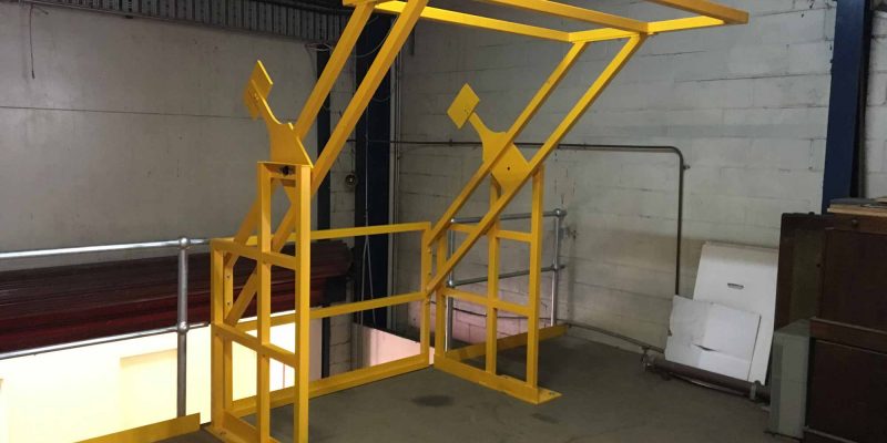 Up and Over Safety Gate without pallet